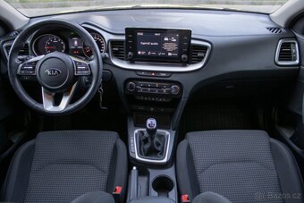 Kia Ceed 1.0 T-GDi Silver - 12