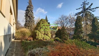 Prodej podílu na rozlehlé usedlosti v Ořechově nedaleko Brna - 12