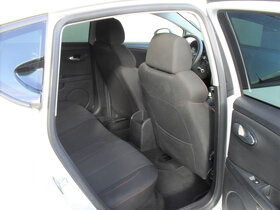 Seat Leon 2,0 TDI CR FR 125Kw Manuál AL18  159.999Kč - 12