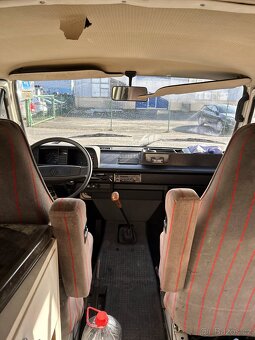 VW Transporter T3 s vysokou střechou - 12