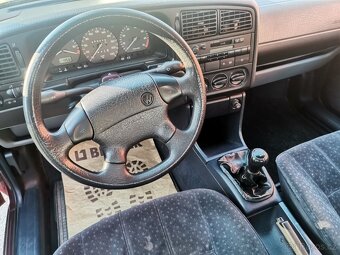 Volkswagen Passat 1.8i 66kw GL B4  89tis.km - 12