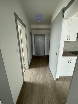 Byt 3KK s 2 koupelnami a velkou terasou + garáž.stání +sklep - 12