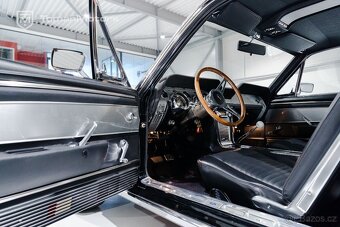 Mustang, 6.4L V8, Manual, Renovace v ČR, 1967 - 12