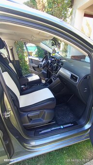 Volkswagen Touran - 12