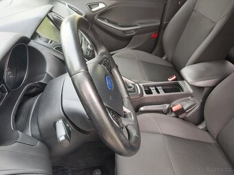 Ford Focus 1.5 TDCi, 2015, pěkný stav - 12