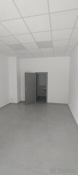 Pronájem obchodního prostoru ve Františkových Lázních - 12