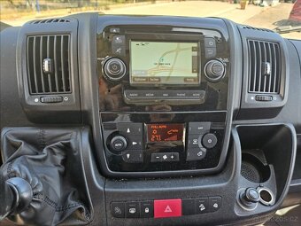 Peugeot Boxer 3,0 TDI L2H1 TEMPOMAT č.12. - 12