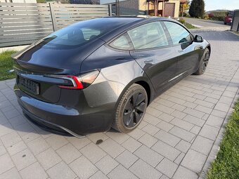 Tesla 3 highland - 12