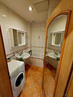 Pronájem bytu u metra Strašnická, Praha Strašnice - 12