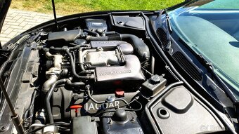 Jaguar XKR 4,2l - 12