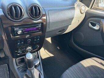 Dacia Duster 1.6 77kw r.v.2010 - 12