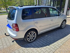 VW touran 1,9 tdi 77kw 7 míst United model 2009 - 12