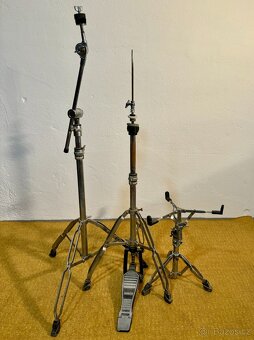 Yamaha Stage Custom standard + nějaké stojany a ride - 12
