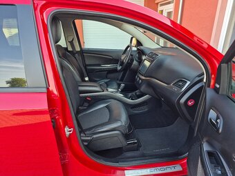 Fiat Freemont 2.0 Multijet Cross AWD - 12