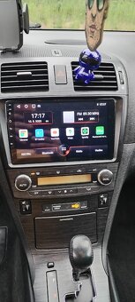 Toyota Avensis 2.2 d4d automat - 12
