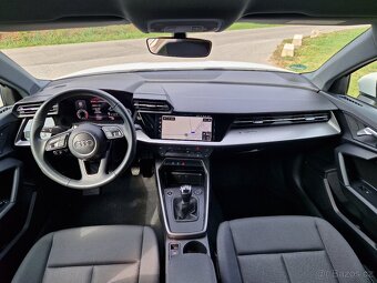 AUDI   A 3 1,0 TSI  81 KW  S-line DPH - 12