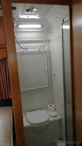 Hymer B654 - 12
