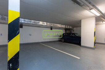Prodej dvou garážových stání a dvou sklepů 1,8 a 1,9m2, Prah - 12