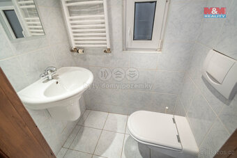 Prodej atypického bytu, 316 m², Praha, ul. Příběnická - 12