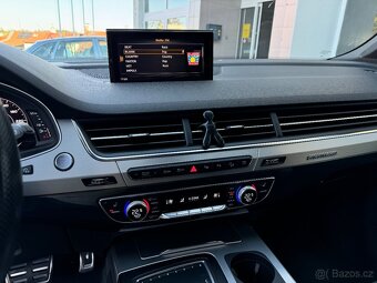 Audi Q7 3.0TDI quattro 7 míst - 12