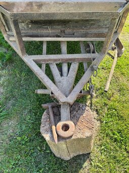 Vlečka za traktor - 12