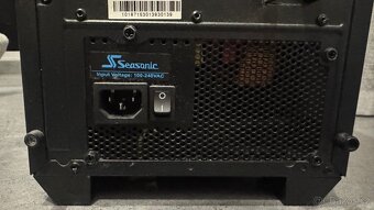 Počítač: HAL3000 Monitor: Xiaomi Gaming G27i - 12