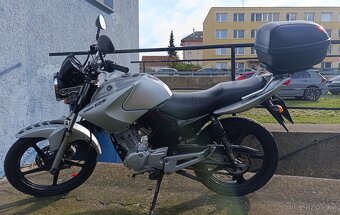 Yamaha YBR 125 - 12