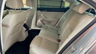 Superb 3,140 kw,Dsg,ACC,DCC,L&K,Kessy,servisní kniha,Carplay - 12