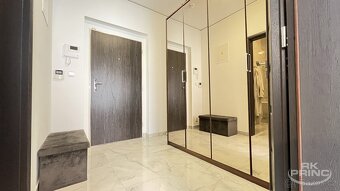 Prodeji bytu, 2+KK, OV, 90 m2, s vířivkou a zahradou 50 m2, - 12