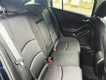 MAZDA 3 2.0i 88KW URBAN LIMITED 2/1500KUSŮ 1.MAJ 115.000KM - 12