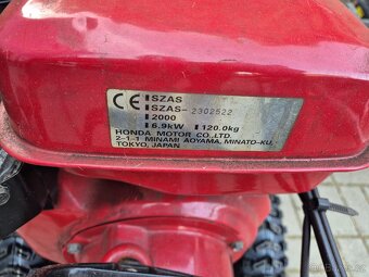 Sněžná Fréza Honda HS 970 hydropojezd - 12