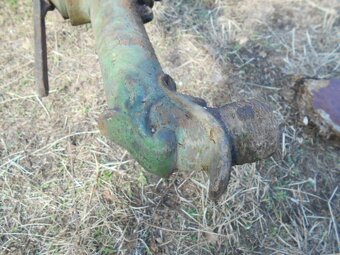 ruční historická pumpa Sigmund - 12