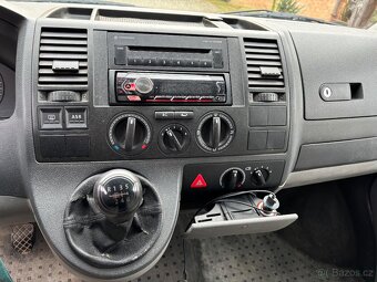 VW Transporter T5 2,5 TDI - 12
