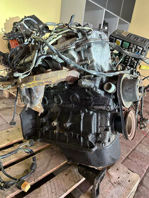 Motor BMW E30,E28,E21,02  318   M10  kompletni zastavba - 12