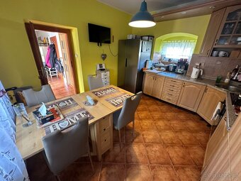 Prodej rodinného domu 350 m², pozemek 823 m² Mnichovo Hradiš - 12