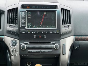 Toyota Landcruiser 200 - 12