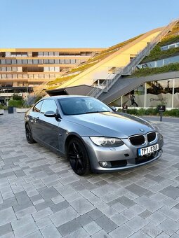 BMW 320d E92 - 12