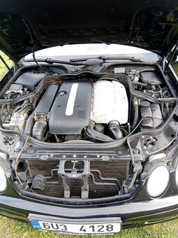 Prodám Mercedes Benz W211 kombi 270cdi rok výroby 2003 - 12