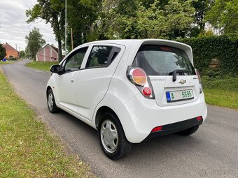 Chevrolet Spark - 12