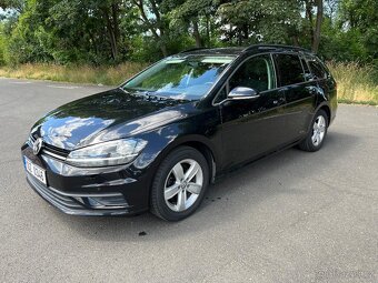 VW Golf 7, r.v. 2017, 1.6 diesel, NAVI, př. + zad. asistent, - 12