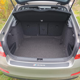 Škoda Octavia 3, 1,6 tdi, 77kw , nové v ČR, - 12