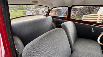 ŠKODA 440 OCTAVIA - 12