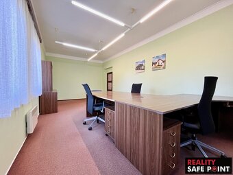 Prodej obchodního prostoru (3 159 m2), ev.č. 00594 - 12