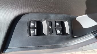 SEAT IBIZA ST 1.6TDI-77KW-KRASAVEC - 12
