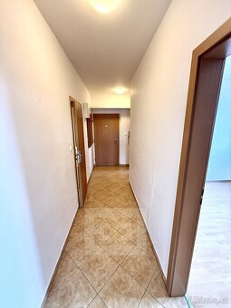 Prodej velmi prostorného bytu 2+kk/B s garáží v projektu Ště - 12