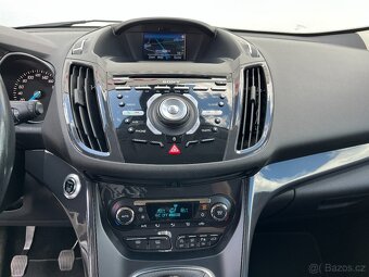Ford Kuga 2,0TDCi 132KW, 4x4 TITANIUM, pěkná výbava - 12