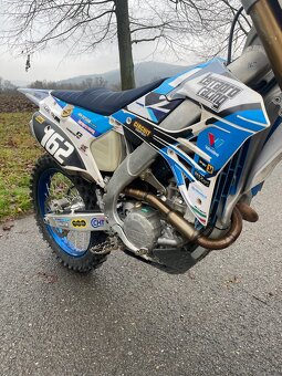 TM 250 MX FI 4T 2023 - 12