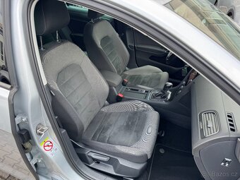 VW Golf 7 2.0 TDI 110kW DSG Tažné ACC ERGO Full LED Navigace - 12