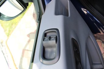 Ford Transit 350 2,2TDCI,L2H2,92KW,7míst+klima - 12