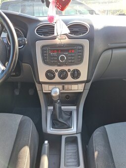 Prodám Ford focus - 12
